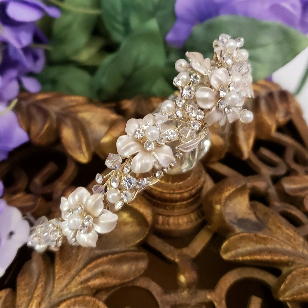 Ansonia Bridals Floral Pearl Wedding Headpiece - Picture 3 of 7